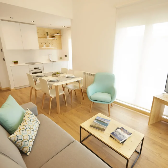 arumes-do-mar-e-motana-turismo-rural-apartamentos-turisticos-viveiro-covas-marina-lucense-apartamento-vista-mar-terraza-11